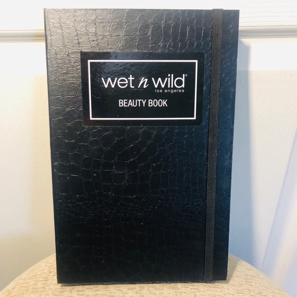 Wet n Wild Beauty Book